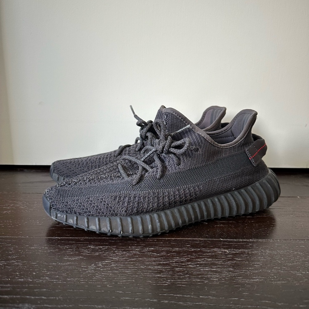 Yeezy Boost 350 V2